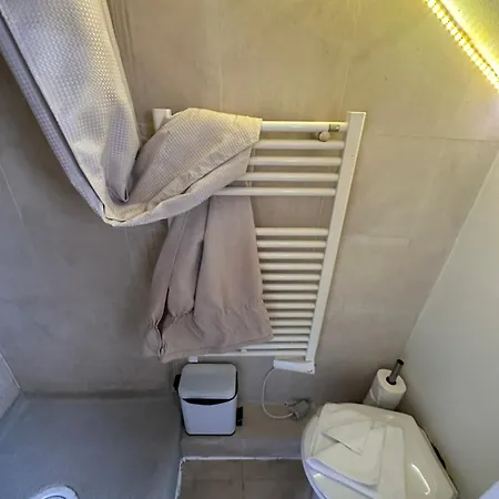 Marais Rooftop Studio - Metro Filles Du Calvaire Appartamento Parigi